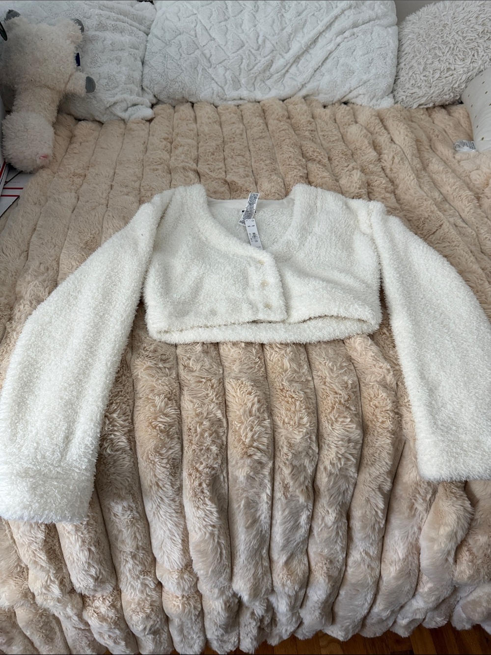 PINK Victoria's Secret Cream Cropped V-Neck Fuzzy Sweater